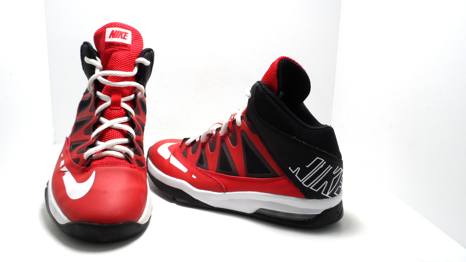 Nike Boys Air Max Stutter Step Basketball Shoes Red/Black/White Size 7Y